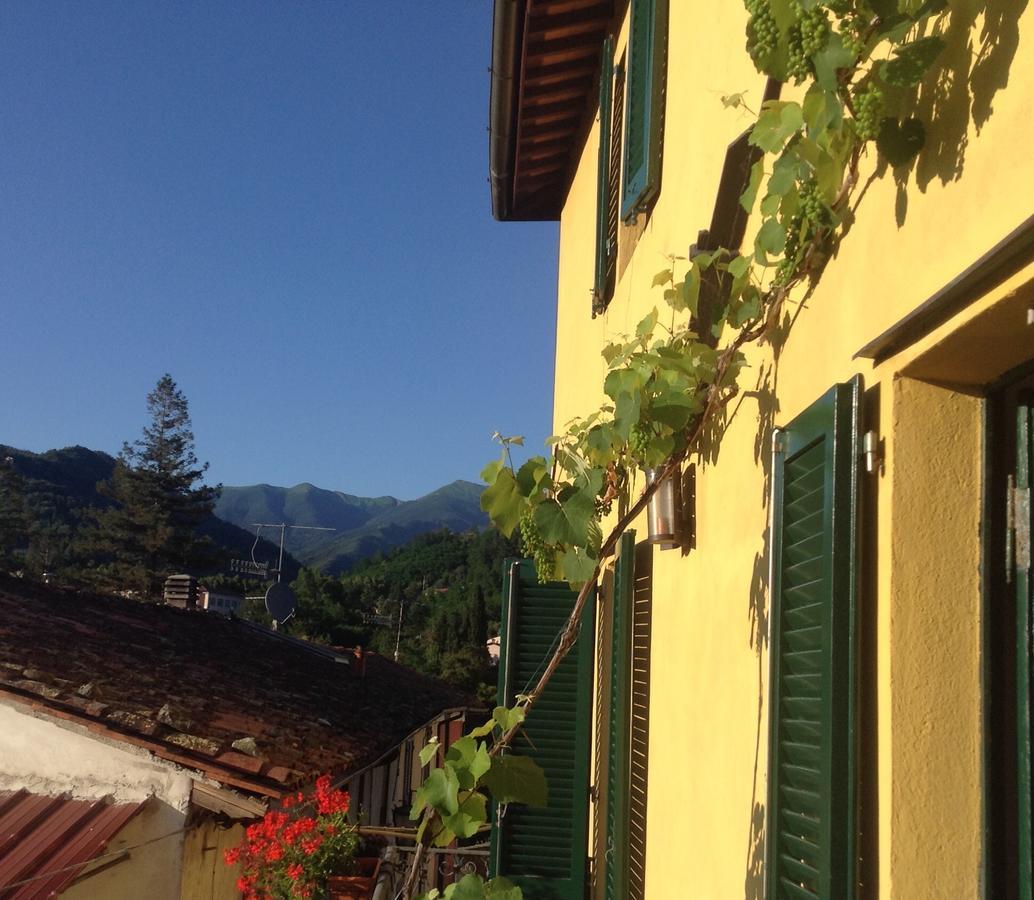 Casa Fontana Tuscany B&B Barga Exterior photo